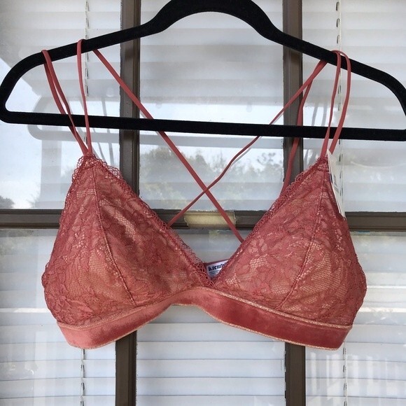 b.tempt'd Other - B.tempt’d Pink Lingerie No Wire Bra XLarge